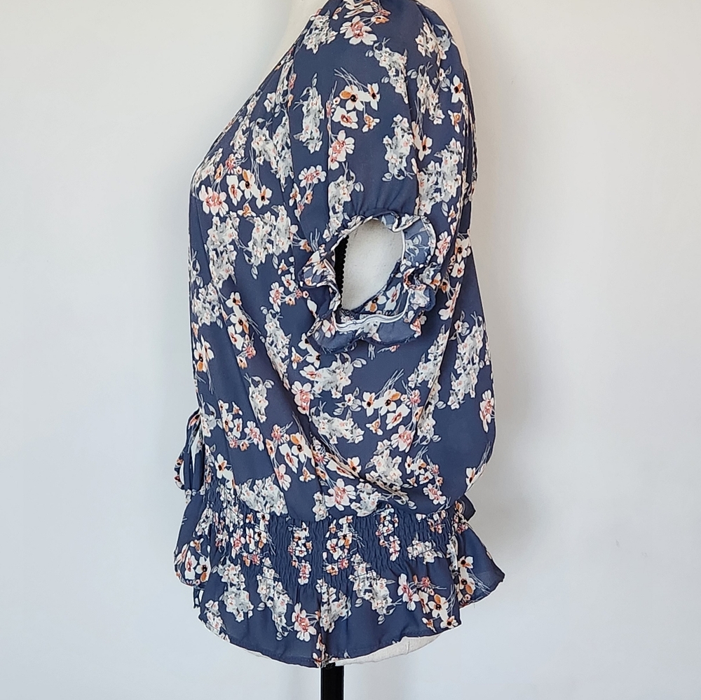 Sienna Sky Boho Puff Sleeve Ruffle Blue Floral V Neck Top Cottagecore M - Picture 4 of 11